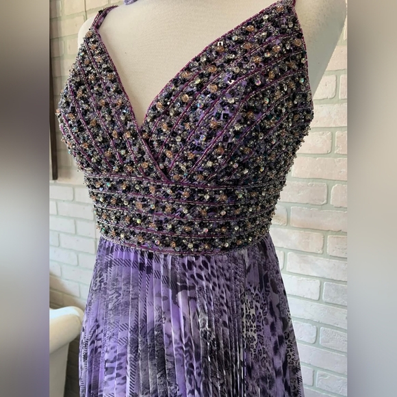 Tony Bowls La Gala Purple Leopard Pleated Maxi Gown - Picture 6 of 14